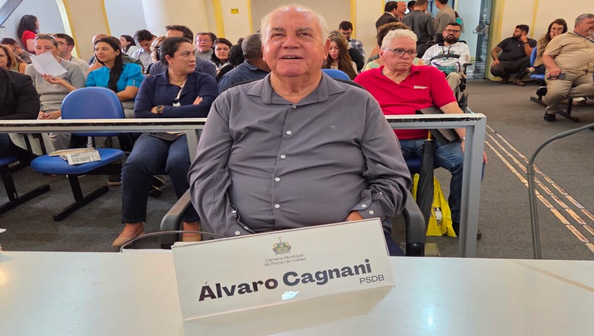 Vereador Álvaro Cagnani. Foto créditos Ascom Câmara Municipal de Poços de Caldas-MG.