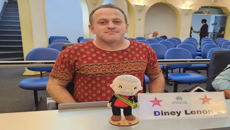 Vereador Diney Lenon. Foto créditos: Assessoria da Câmara Municipal de Poços de Caldas-MG.