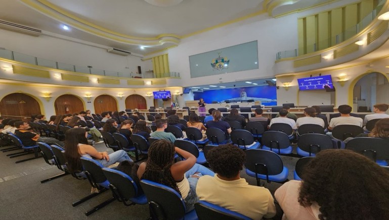 Plenário da Câmara. Foto créditos: Câmara municipal de Poços de Caldas-MG.