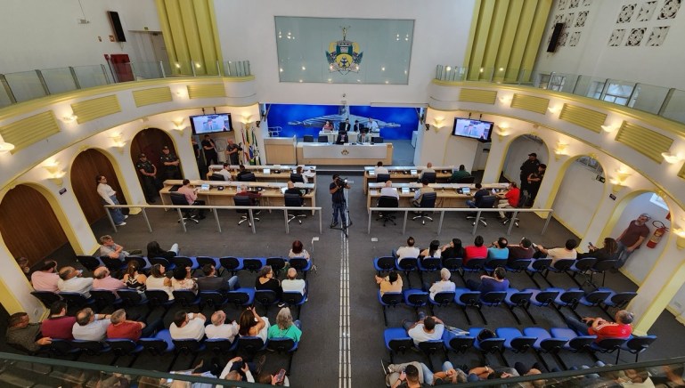 Plenário da Câmara. Foto créditos: Câmara municipal de Poços de Caldas-MG.
