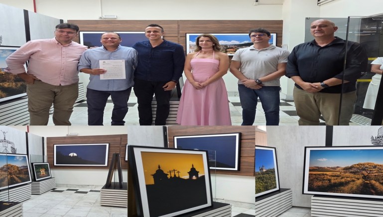 Exposição de arte na câmara