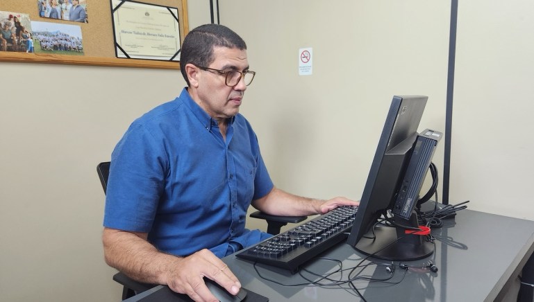 Parlamentar cita o aumento da demanda por cuidados prolongados fora do ambiente hospitalar e o custo elevado de equipamentos